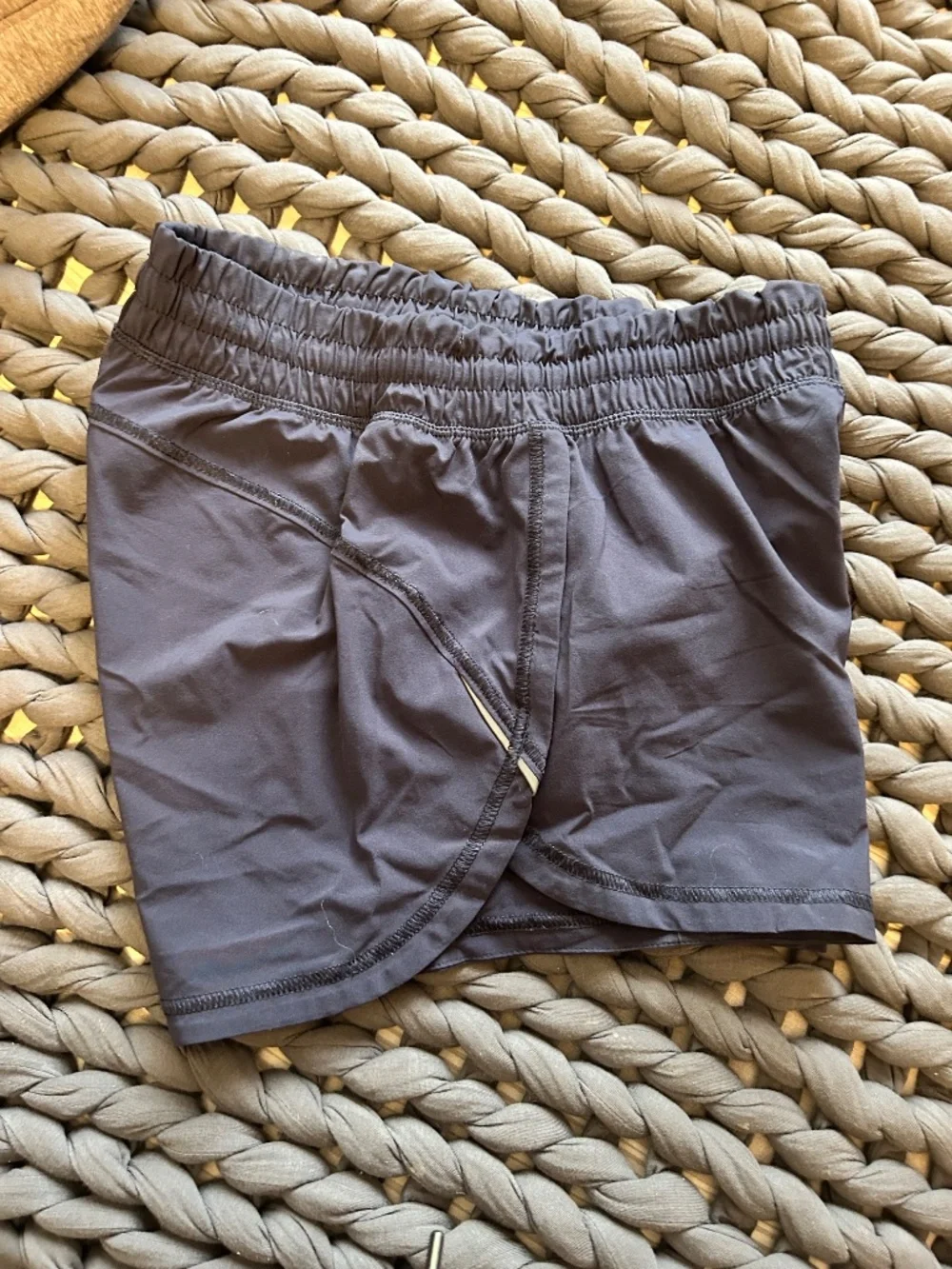 Athleta navy blue running shorts size XS - Picture 3 of 4